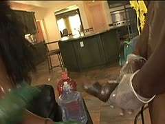 dicker schwanz,eingeölter arsch,riesenarsch,doggystyle,schwarzer arsch,schwarzes paar