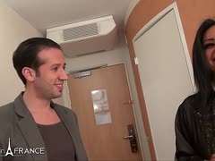 xnxx-pornos amateur-pornos schwarzhaarige-pornos behaarte-pornos behaarte möse, amateur girl, geile brüste, sex von hinten, schwarzhaarige ficken, sex mit gummi