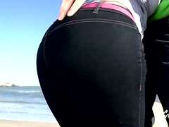 outdoor-pornos xnxx-pornos anal-pornos blasen-pornos outdoor sex, rasierte möse, arsch ficken, outdoor blowjob, geile brüste, strand, urlaub