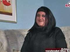 deutsche-pornos flotter-dreier-pornos dicke-und-fette-pornos mmf, fette milf, nylon, schwarzhaarige milf, casting, dicker bauch