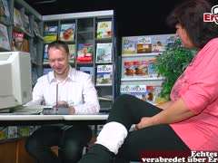 deutsche-pornos milf-pornos dicke-und-fette-pornos rollenspiel, verführen, bürosex, deutsche poppen, reife fotze, spontan