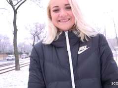 redtube-pornos deutsche-pornos amateur-pornos blondinen-pornos blondes girl, doggystyle, pralle möpse, deutsche blondine, anspritzen, casting