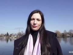 redtube-pornos deutsche-pornos schwarzhaarige-pornos blasen-pornos doggystyle, strümpfe, geile schwarzhaarige, ausziehen, deutsche bumsen, casting