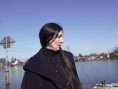 redtube-pornos deutsche-pornos schwarzhaarige-pornos blasen-pornos doggystyle, strümpfe, geile schwarzhaarige, ausziehen, deutsche bumsen, casting