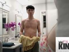 pornhub-pornos milf-pornos blasen-pornos grosse-schwaenze-pornos dusche, blondine bumsen, stiefmutter ficken, cowgirl, rasierte milf, hausfrau beim blasen
