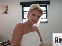 xnxx-pornos milf-pornos blasen-pornos blondinen-pornos titten massage, blonde milf, rasierte blondine, blondine beim blasen, doggystyle mit blondine, blondine mit großen titten